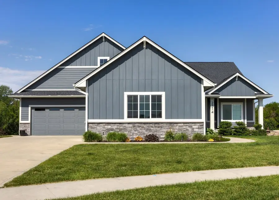 2314 Autumn Blaze Drive, Norwalk, IA 50211 - #2