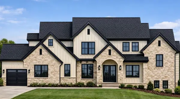 2012 NE Pond View Court, Ankeny, IA 50021