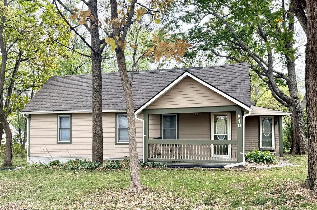 510 E South Street, Winterset, IA 50273 - #1