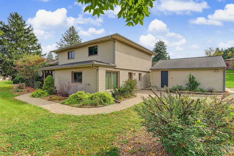 2602 Ridge Road, Marshalltown, IA 50158 - #2