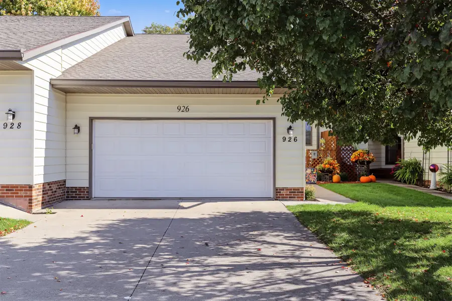926 Forest Avenue, Story City, IA 50248 - #2