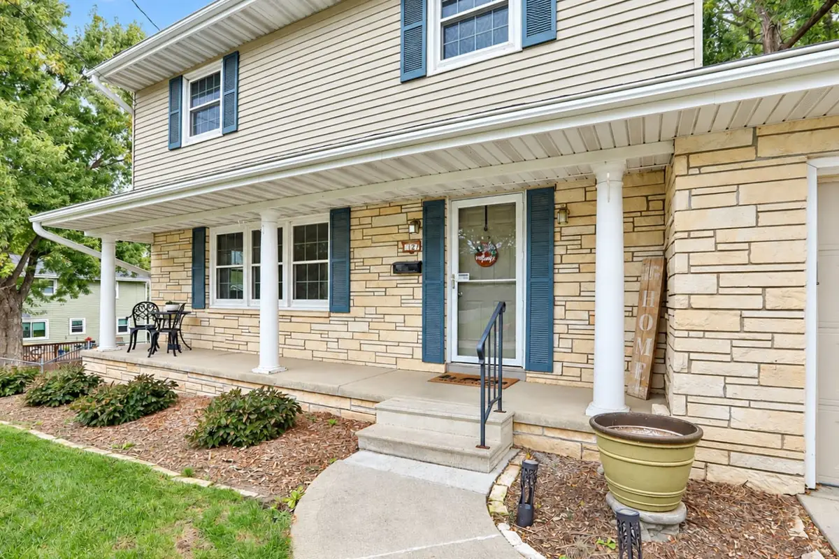 4127 27th Street, Des Moines, IA 50310 - #1