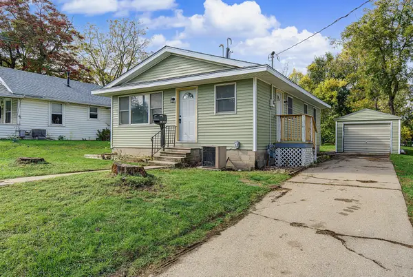 223 E 10th Street S, Newton, IA 50208