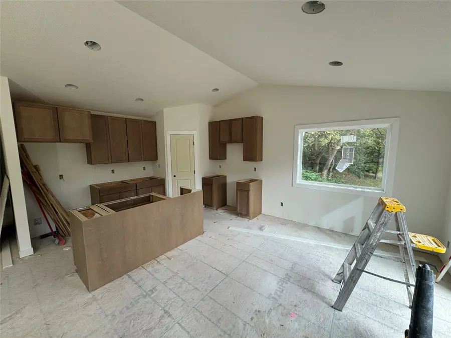 2310 Thornton Avenue, Des Moines, IA 50321 - #2