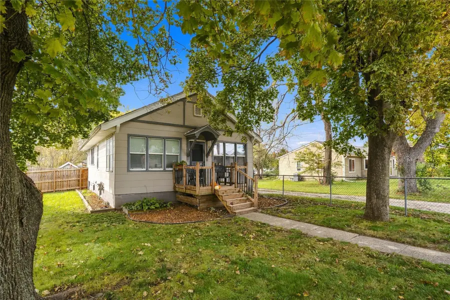 2512 E 41st Street, Des Moines, IA 50317 - #2