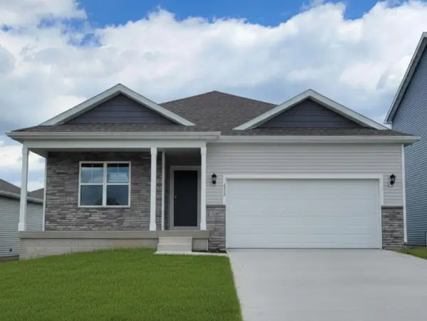 5528 143rd Street, Urbandale, IA 50111