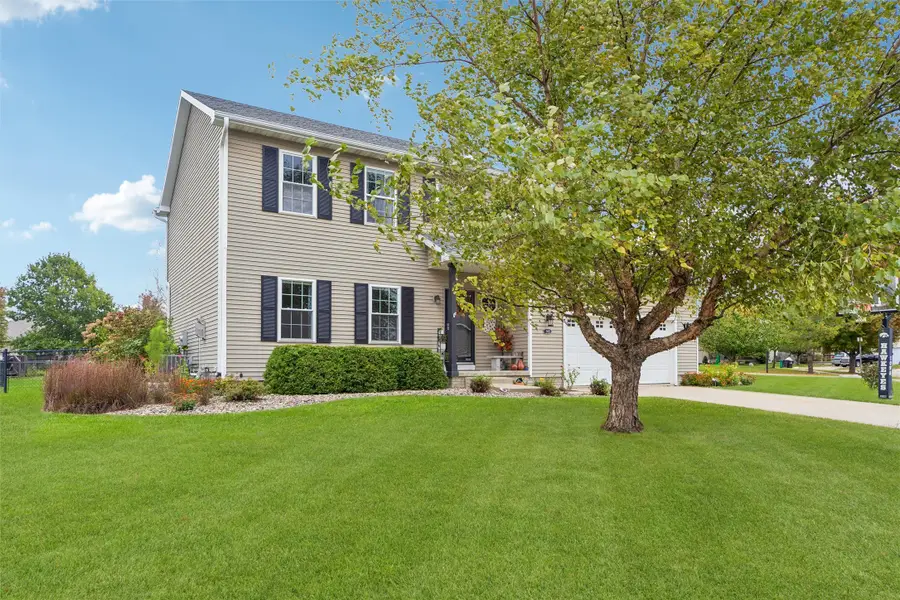 906 NE 45th Street, Ankeny, IA 50021 - #2