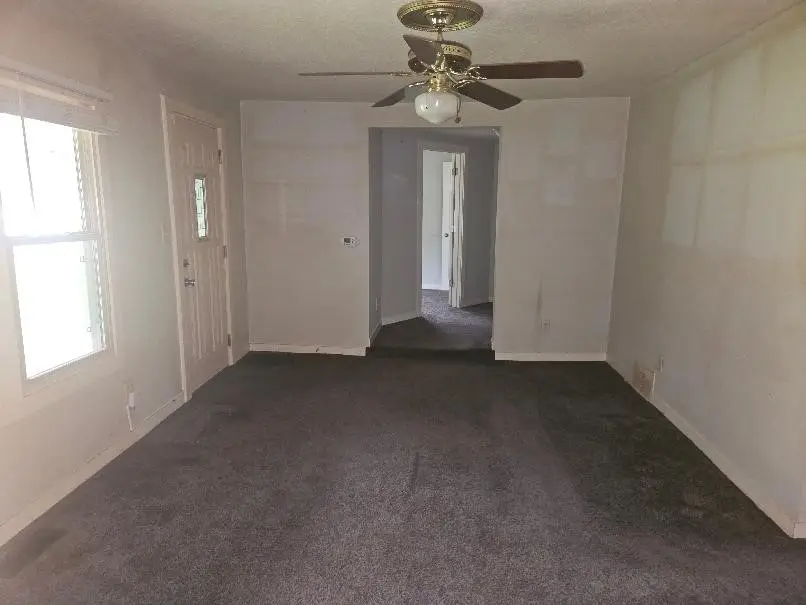 1600 Evergreen Avenue, Des Moines, IA 50320 - #3