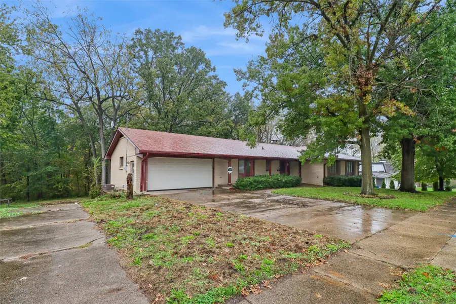 4700 40th Street, Des Moines, IA 50310 - #2
