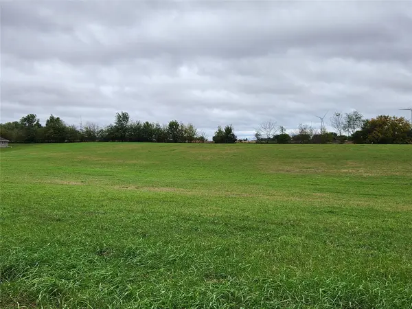 104 N Cedar Circle, New Sharon, IA 50207