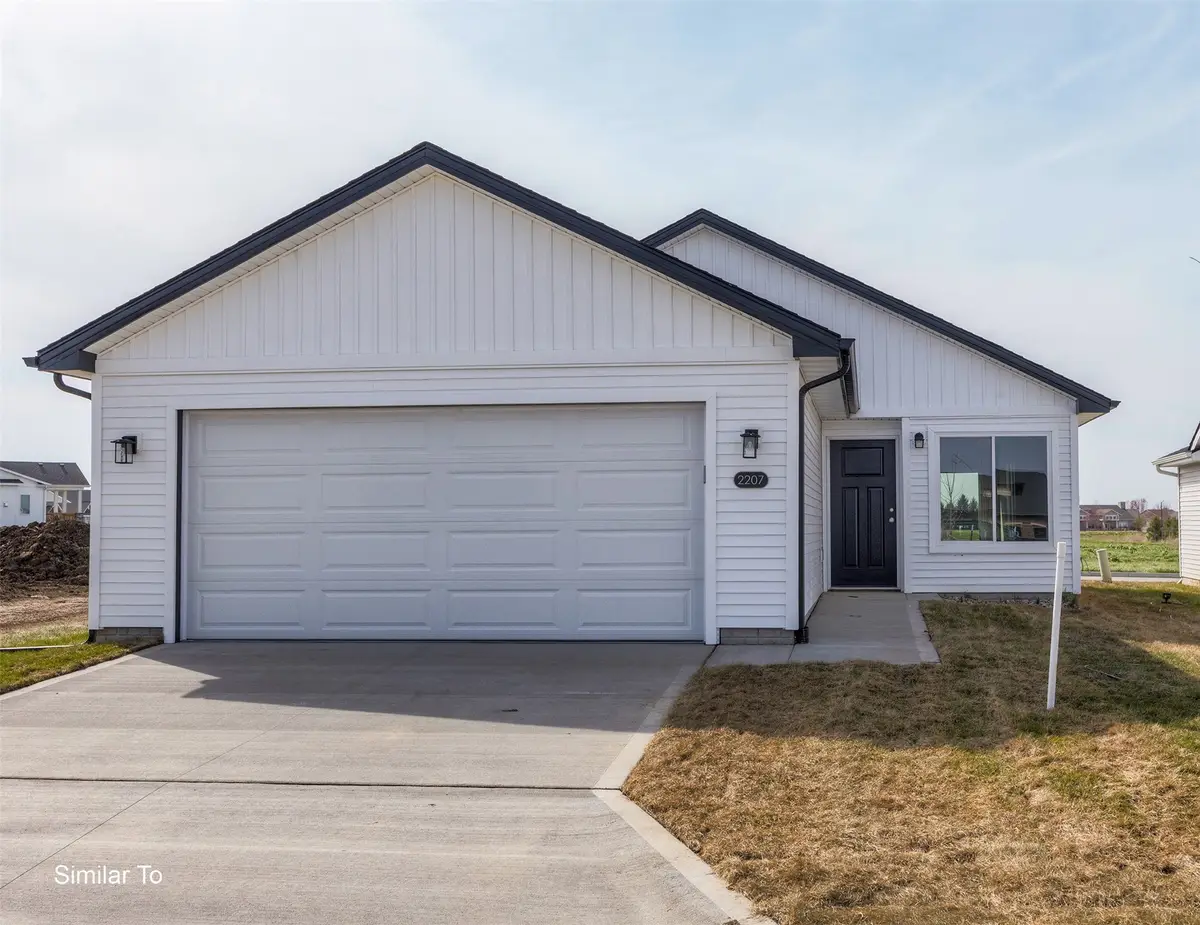 2125 Legacy Drive, Norwalk, IA 50211 - #1