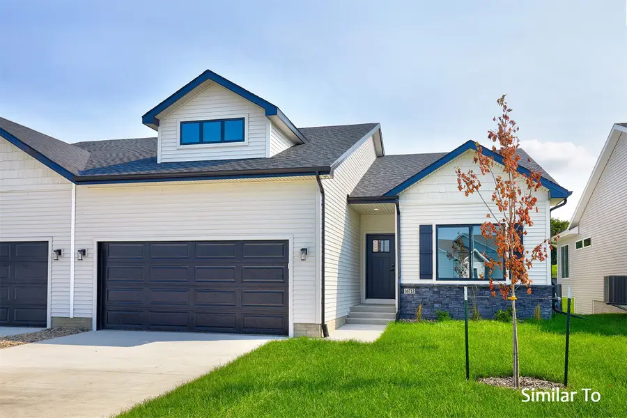 9147 Robinson Drive, West Des Moines, IA 50266 - #2