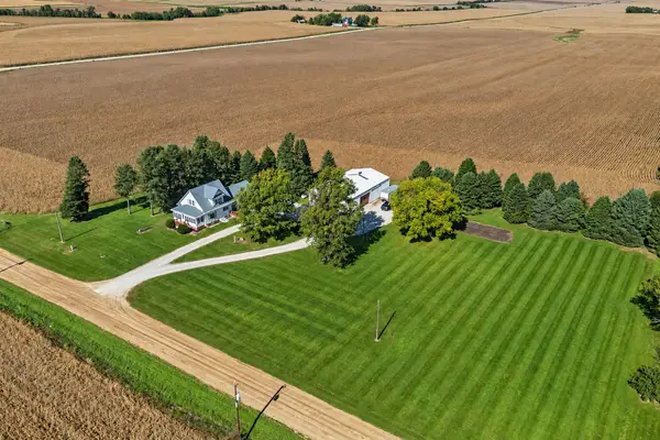 27195 205th Street, Dallas Center, IA 50063