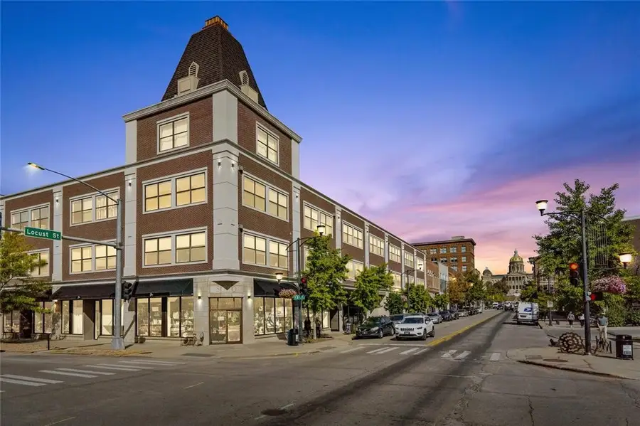 400 E Locust Street #301, Des Moines, IA 50309 - #2