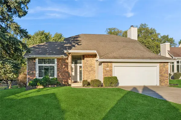 404 N Hickory Boulevard, Pleasant Hill, IA 50327
