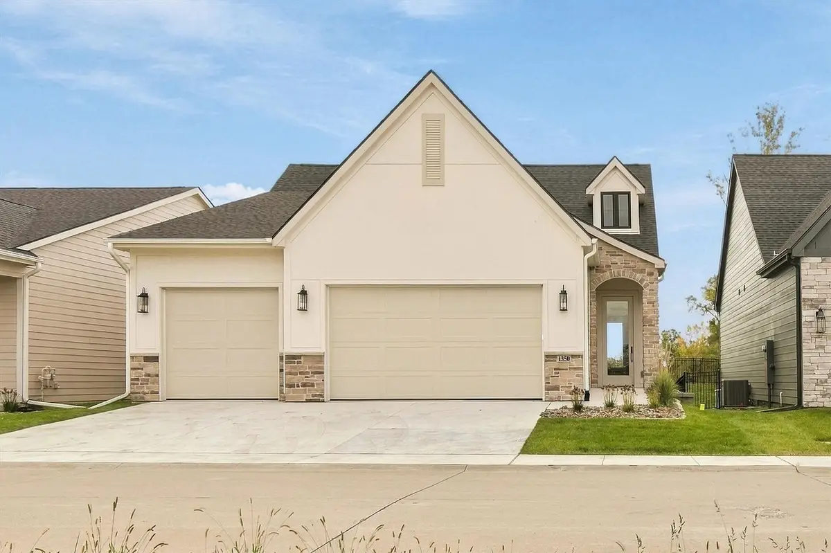 1350 SE Menlo Drive, Waukee, IA 50263 - #1