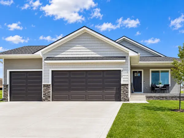 417 Coyote Street, Mitchellville, IA 50169
