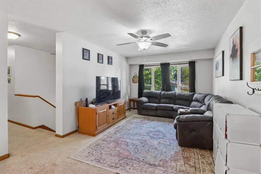 735 John Clinton Drive, Carlisle, IA 50047 - #3