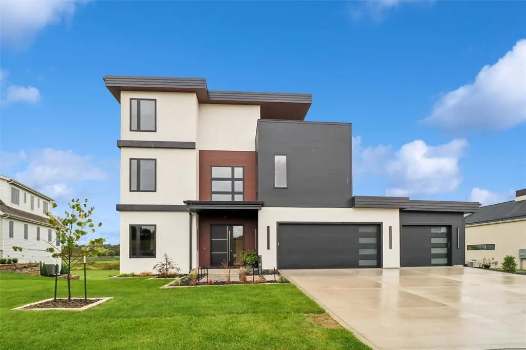 11888 Meadow Springs Drive, Johnston, IA 50131 - #1