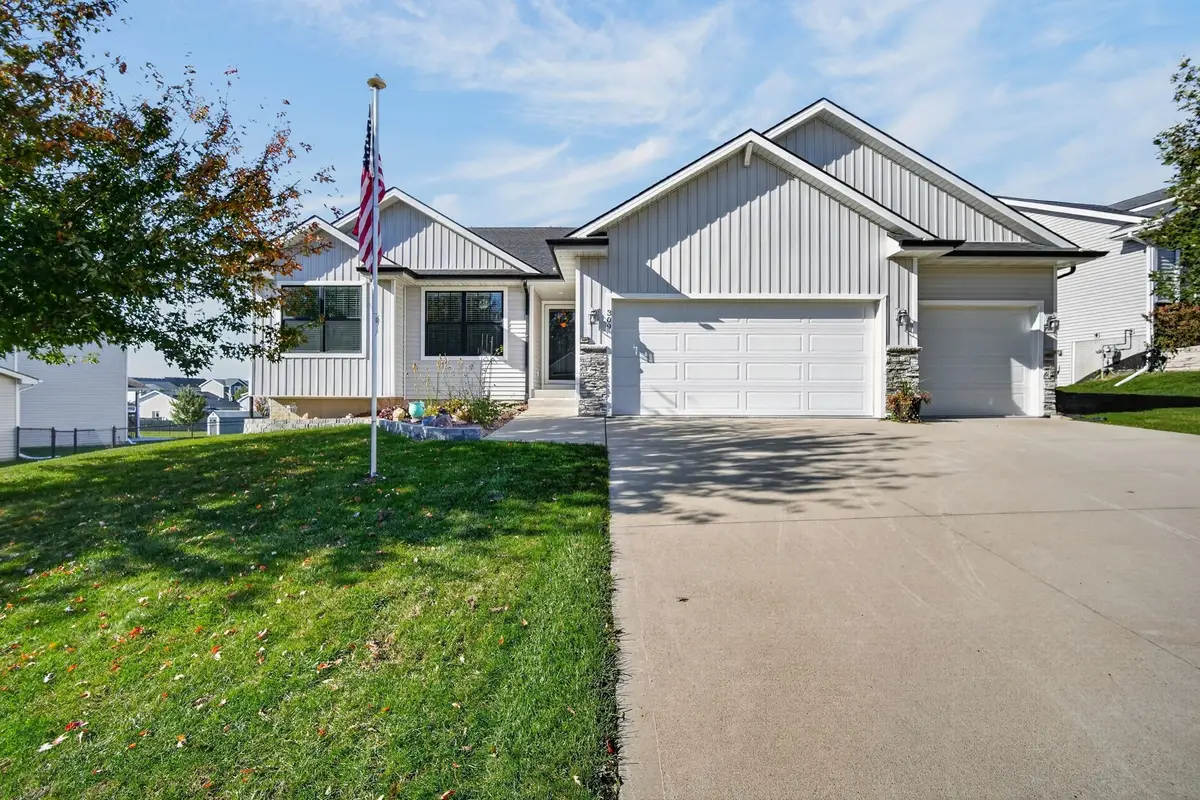 309 Braeburn Drive, Norwalk, IA 50211 - #1