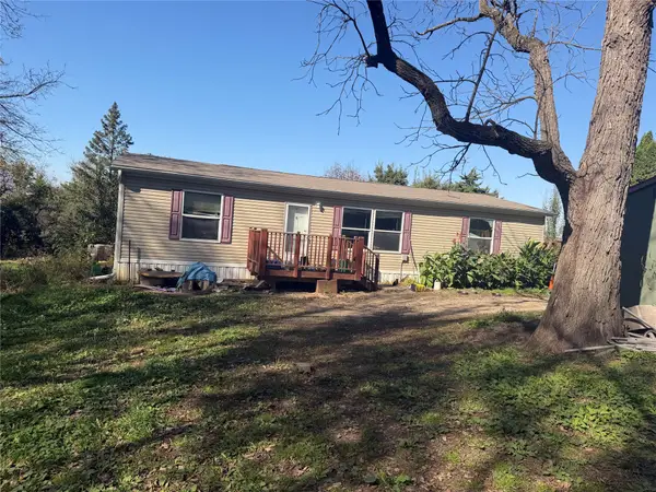 3263 Lincoln Street, Newton, IA 50208