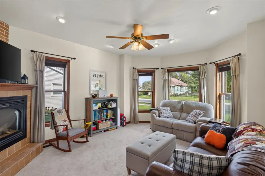 113 N Erickson Street, Roland, IA 50236 - #3