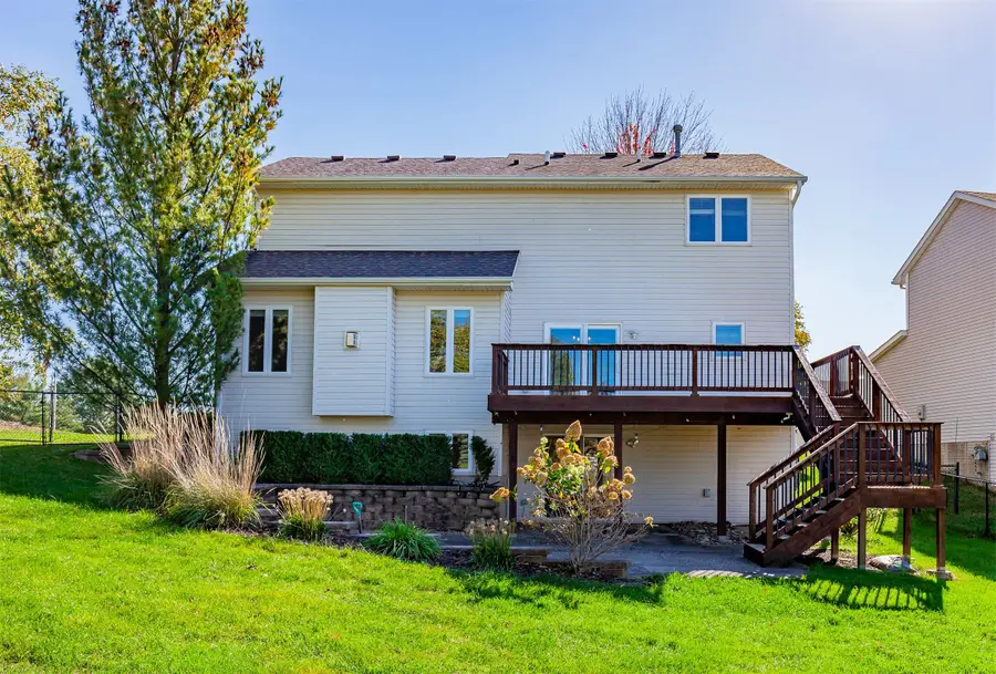 5007 Cherrywood Drive, West Des Moines, IA 50265 - #3