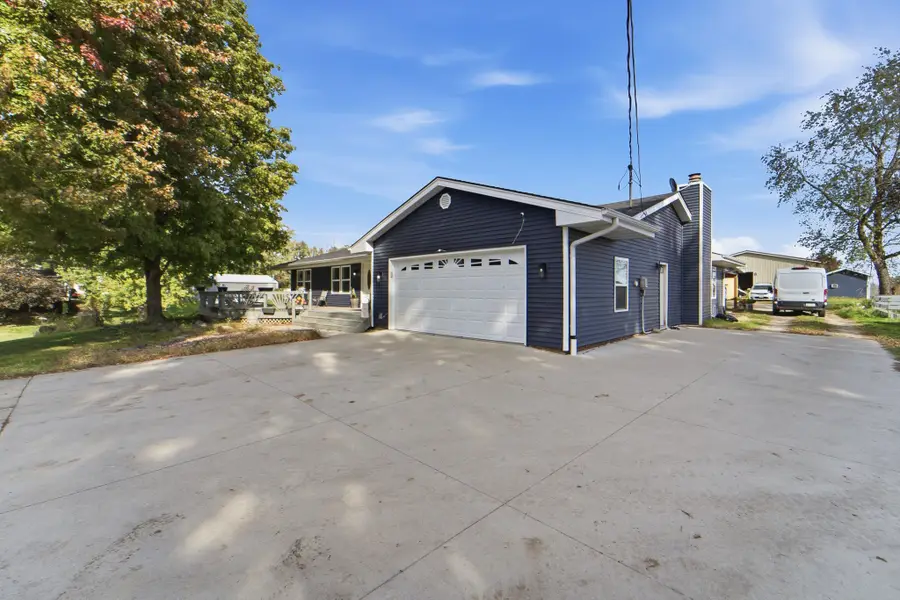 1621 SE 68th Street, Pleasant Hill, IA 50327 - #2
