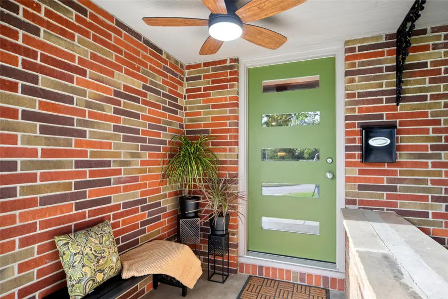 1121 Porter Avenue, Des Moines, IA 50315 - #2