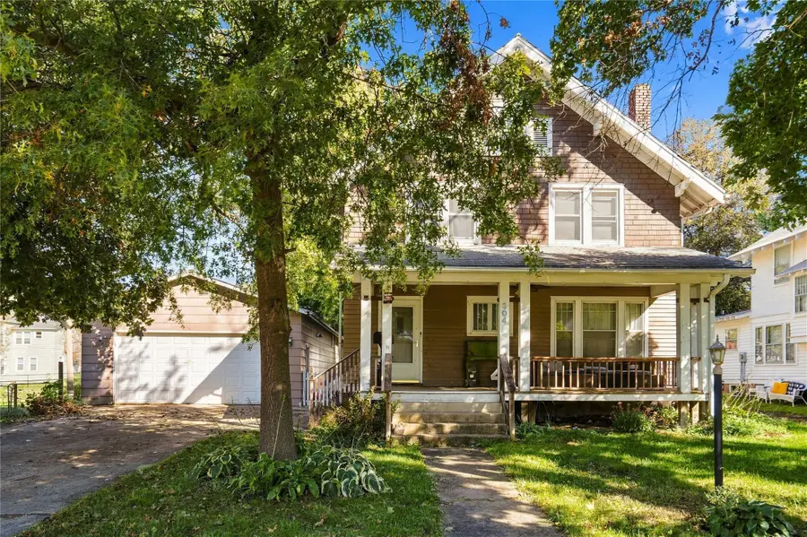 304 E Park Street, Jefferson, IA 50129 - #3