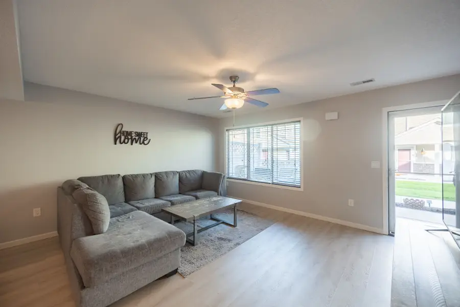1243 NE 7th Lane, Ankeny, IA 50021 - #3