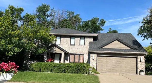 508 57th Court, West Des Moines, IA 50266