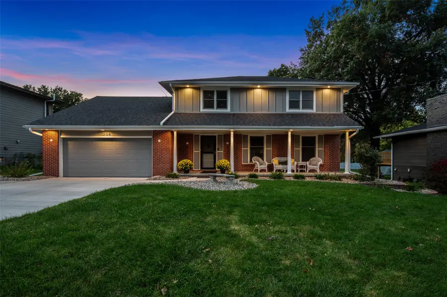 1208 32nd Street, West Des Moines, IA 50266 - #2