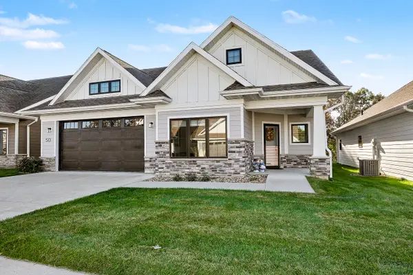513 Vintage Lane, Pella, IA 50219