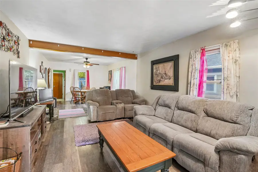 710 Douglas Avenue, Des Moines, IA 50313 - #3