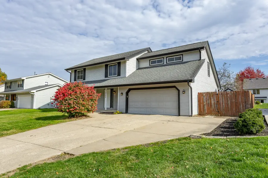 3707 SW 37th Street, Des Moines, IA 50321 - #2