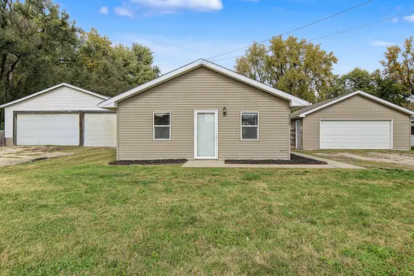 5335 NW 60th Avenue, Johnston, IA 50131