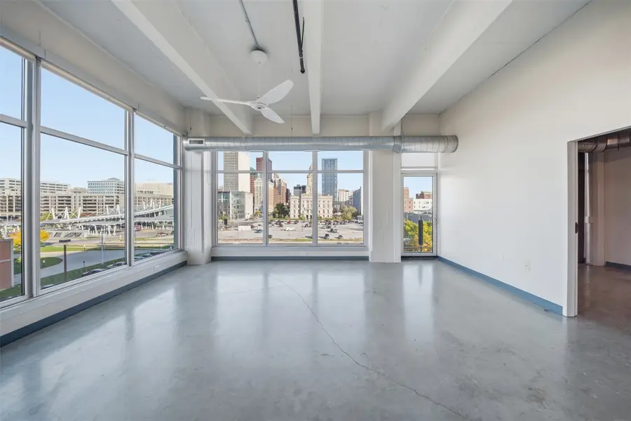 120 SW 5th Street #402, Des Moines, IA 50309 - #2