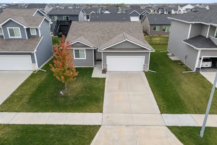 716 NE Whitetail Drive, Ankeny, IA 50021 - #2