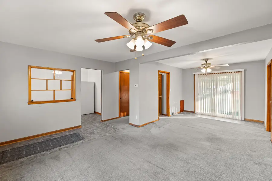102 S Race Street, Cambridge, IA 50046 - #3