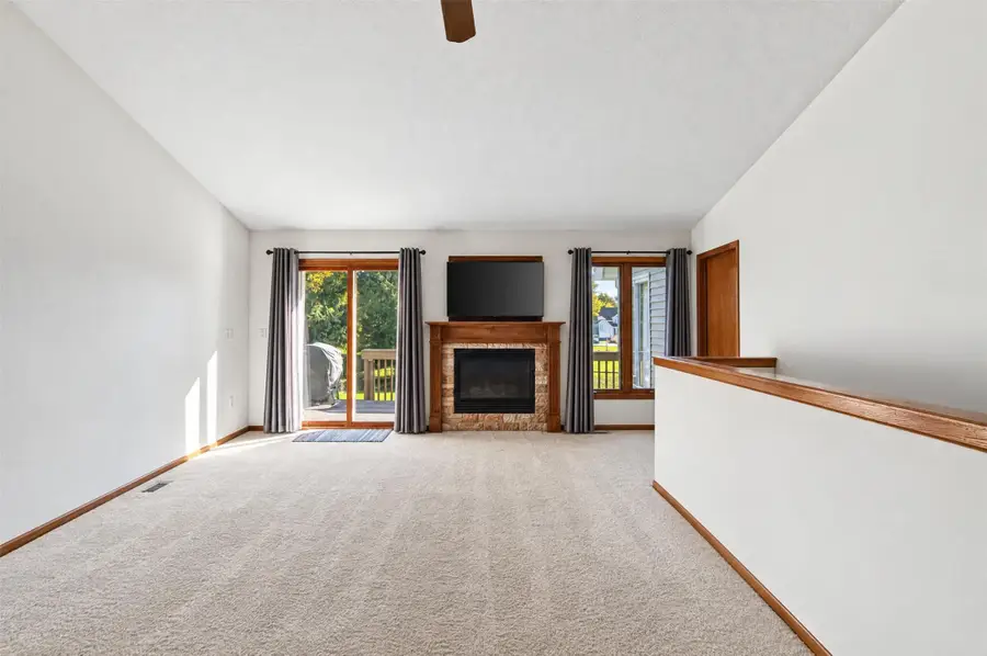 765 SE 55th Street, Des Moines, IA 50327 - #3