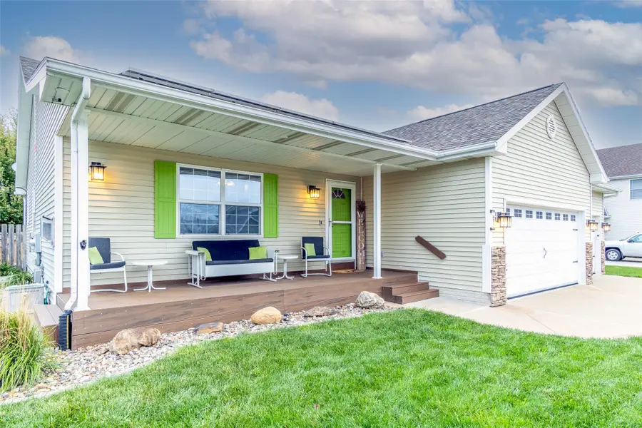 404 3rd Street Nw, Bondurant, IA 50035 - #3