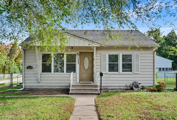 2231 E 23rd Street, Des Moines, IA 50317