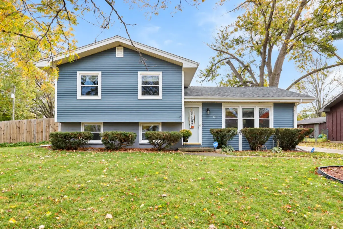 711 E Wall Avenue, Des Moines, IA 50315 - #1