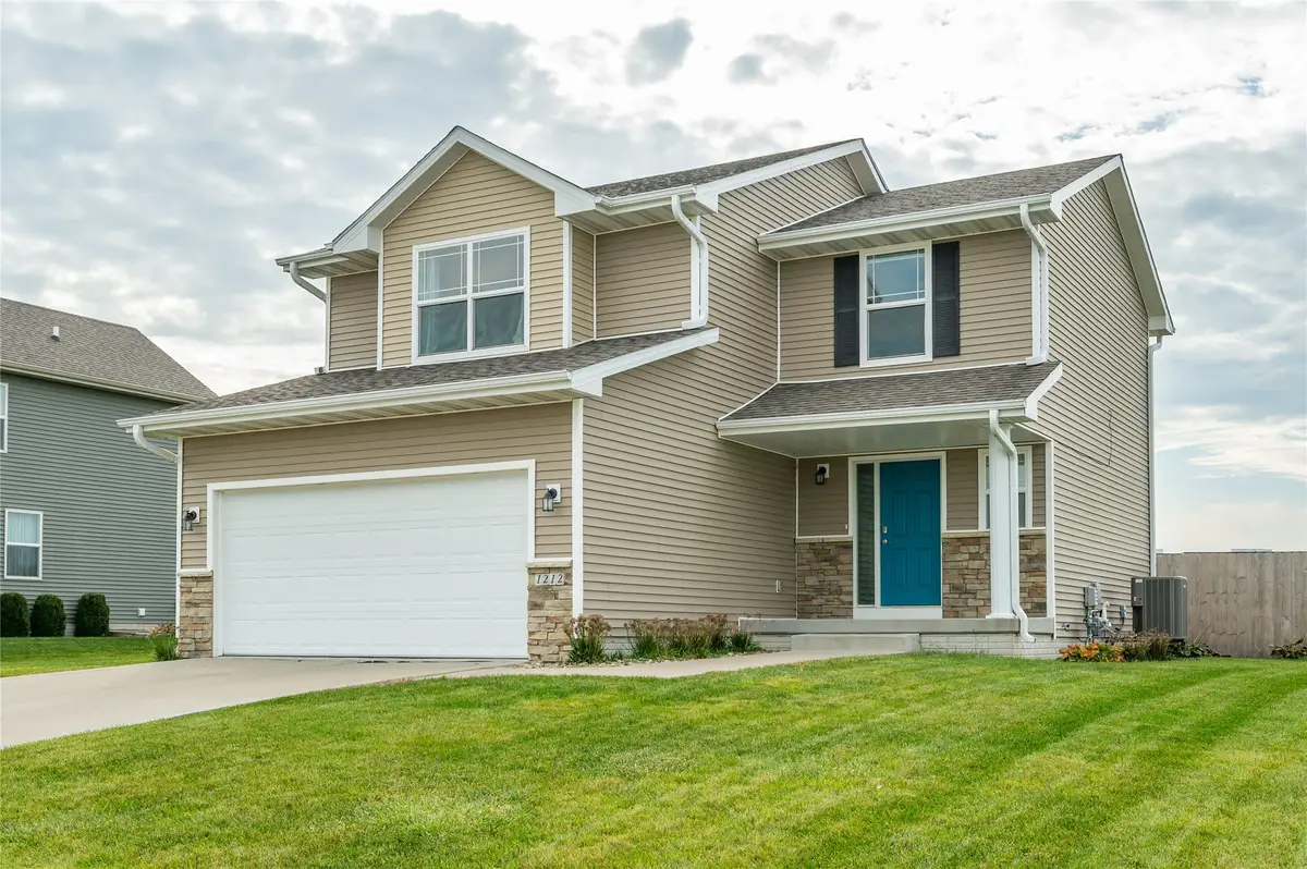 1212 NE 2nd Street, Stuart, IA 50250 - #1