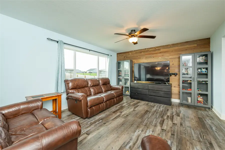 1212 NE 2nd Street, Stuart, IA 50250 - #3