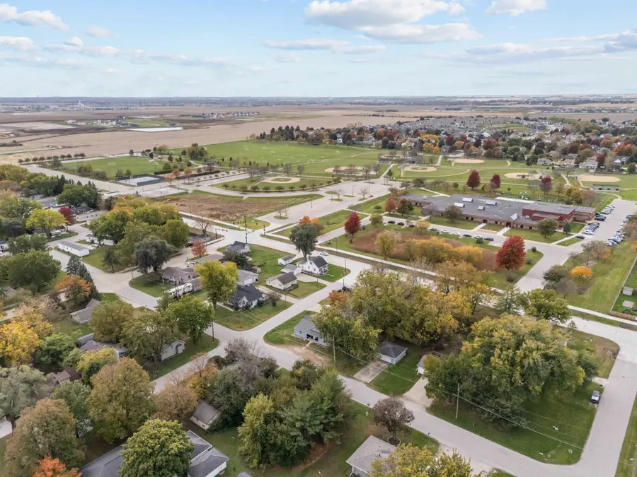412 SE Ewing Street, Grimes, IA 50111 - #3
