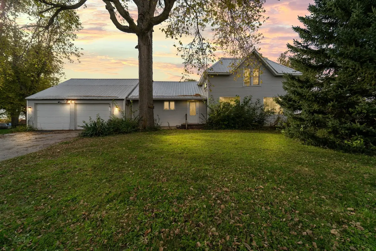 401 S Pine Street, Zearing, IA 50278 - #1