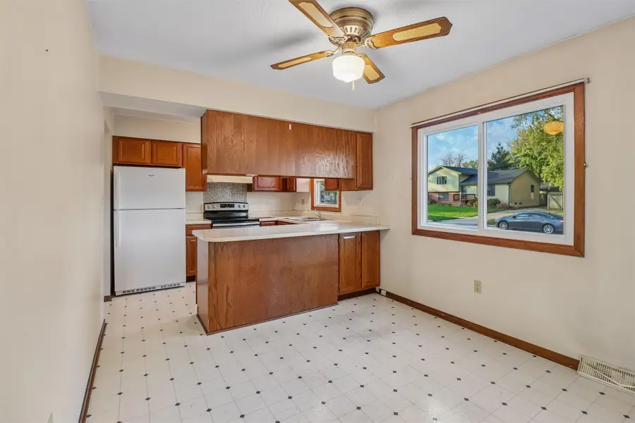 110 Christopher Avenue, Waukee, IA 50263 - #3