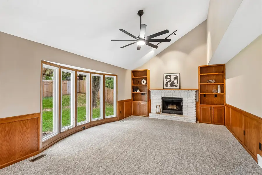 10520 Elmcrest Drive, Clive, IA 50325 - #2